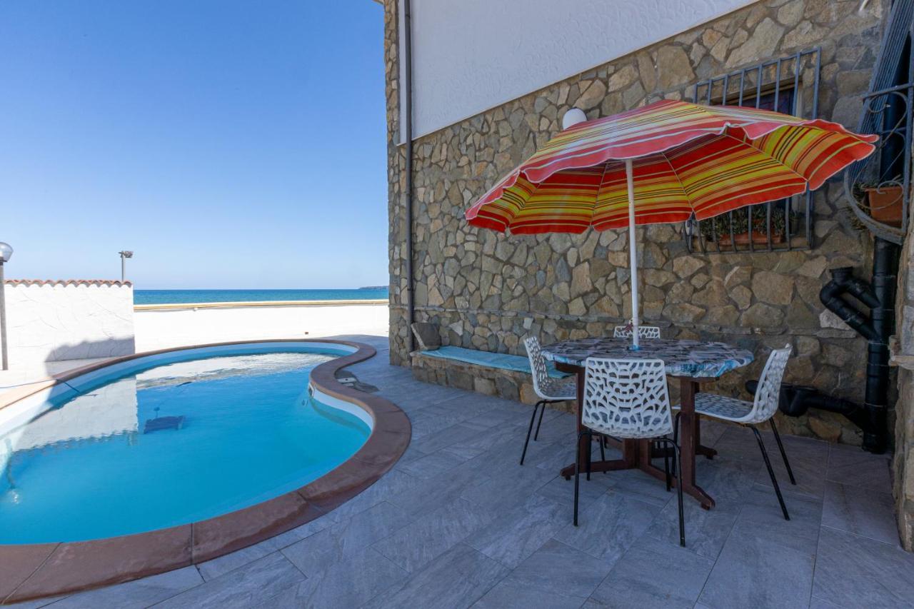 Casa Vacanza Barbera - In Riva Al Mare Villa Трапето Екстериор снимка