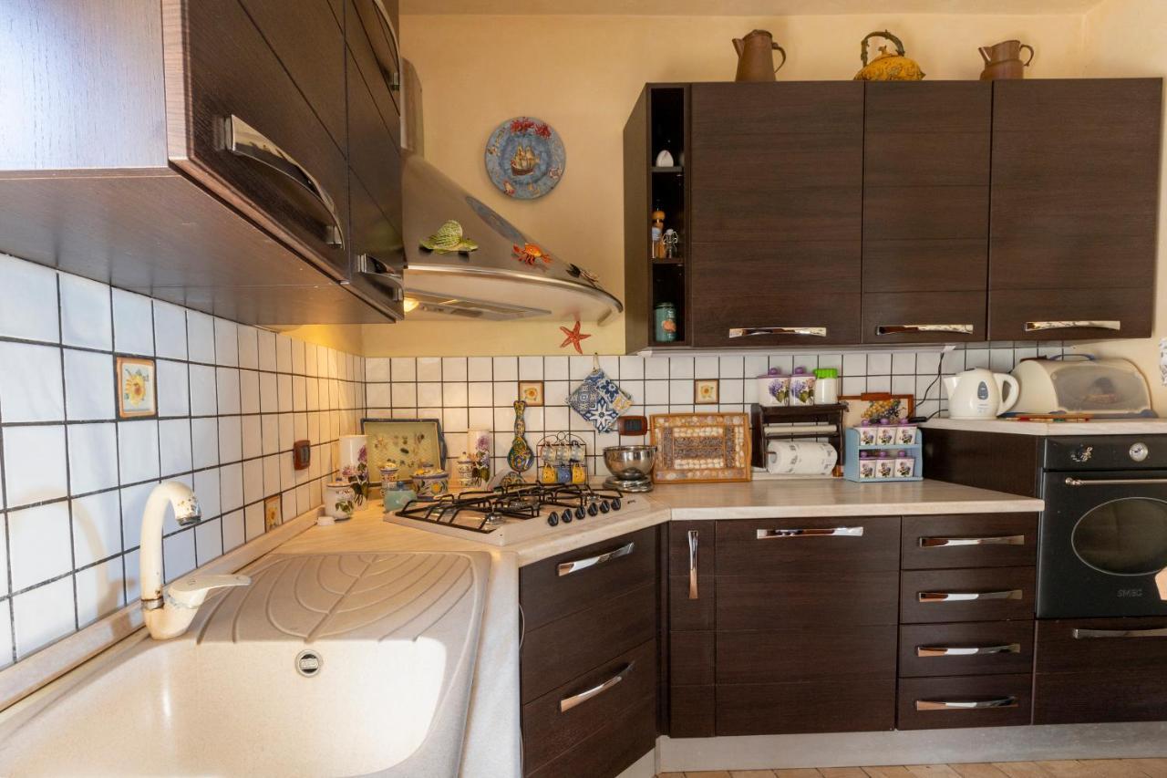 Casa Vacanza Barbera - In Riva Al Mare Villa Трапето Екстериор снимка